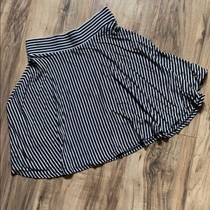 High waisted striped circle skirt- S